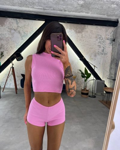 Костюм з рібани