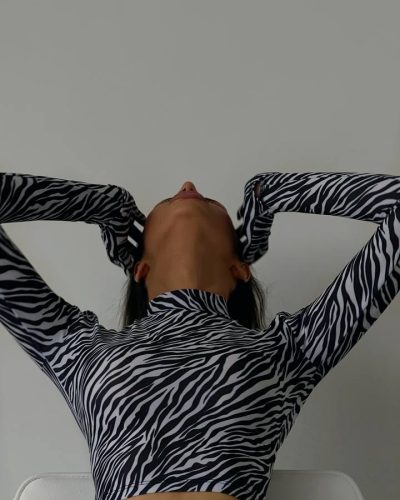 Топ з рукавицями