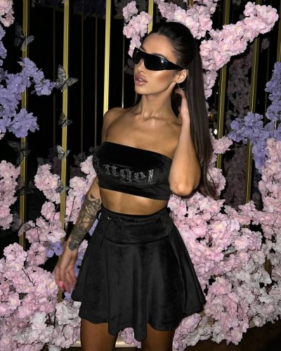 Костюм зі спідницею з велюру