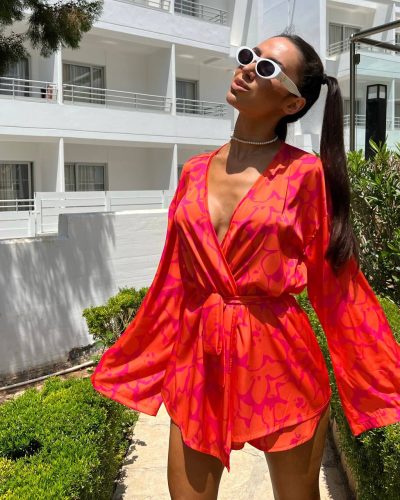 Комплект з туніки-кімоно та шорт